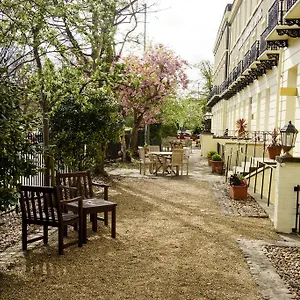 https://royal-cambridge-hotel-cb2-1py.cambridgehotelsuk.com